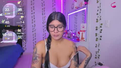 Niki online show from November 20, 1:50 am