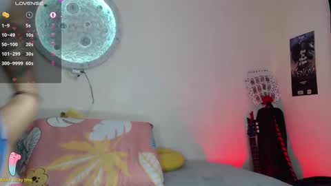 Snapshot of nikky_tomboy444 chatting on February 1, 2:13 pm Nikky online show from February 1, 2:13 pm