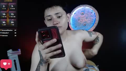 Snapshot of nikky_tomboy444 chatting on October 3, 5:07 pm Nikky online show from October 3, 5:07 pm