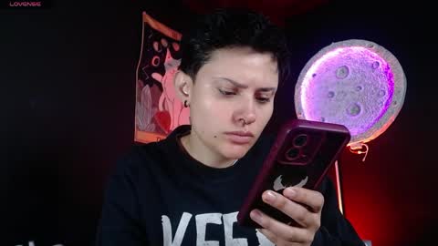 Nikky online show from May 4, 4:22 pm