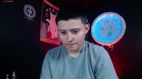 Nikky online show from August 3, 1:17 pm