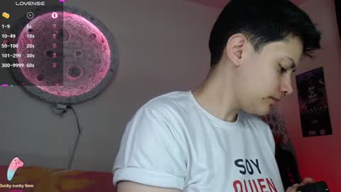 Snapshot of nikky_tomboy444 chatting on February 5, 1:11 pm Nikky online show from February 5, 1:11 pm
