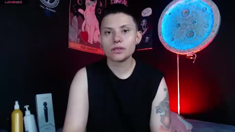 Nikky online show from August 2, 4:10 pm
