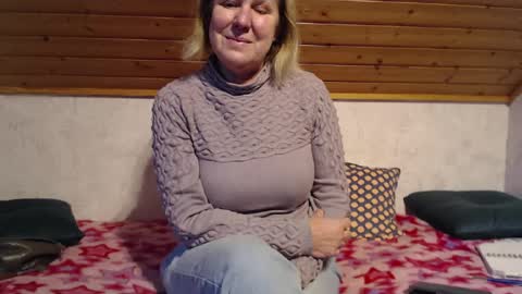 Snapshot of nikole111 chatting on January 17, 10:11 am Nikole1 online show from January 17, 10:11 am