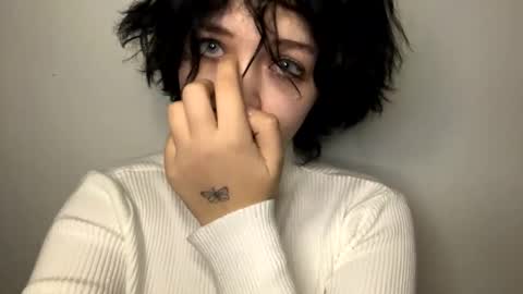 nikoli_naw online show from January 8, 7:03 pm