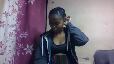 nilah online show from October 19, 1:35 pm