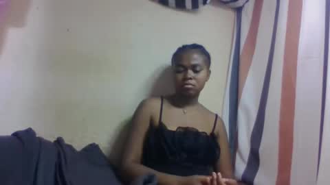 nilah online show from November 24, 6:54 pm