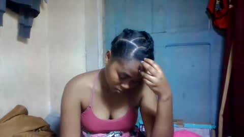 nilah online show from July 28, 4:39 pm