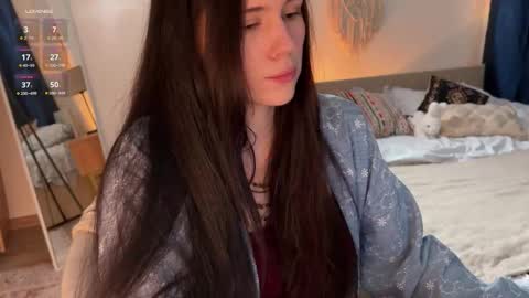 Snapshot of nimfaheart chatting on September 25, 4:06 pm Jennet online show from September 25, 4:06 pm