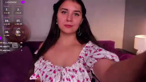 Nina online show from July 28, 7:39 pm