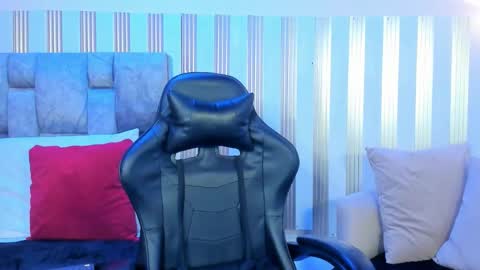 nina_glow_ online show from February 16, 12:05 pm