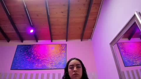 nina_glow_ online show from April 29, 11:24 am