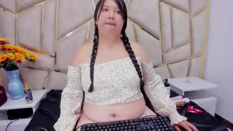 Nina Love online show from February 20, 3:02 pm