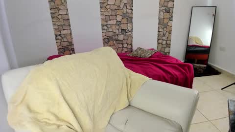 ninabigboobs online show from October 7, 1:59 pm