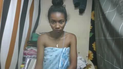 ninaeaa online show from February 11, 7:21 am