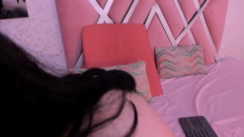 Nina online show from April 30, 9:19 pm