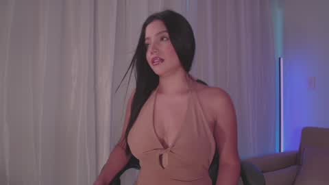 Snapshot of ninamichelle_ chatting on January 17, 10:12 pm Nina online show from January 17, 10:12 pm