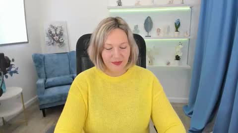 Snapshot of ninastarle chatting on October 8, 4:50 am ninastarle online show from October 8, 4:50 am