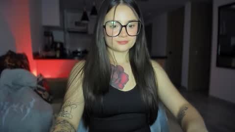 ninavolkov online show from February 27, 10:31 pm