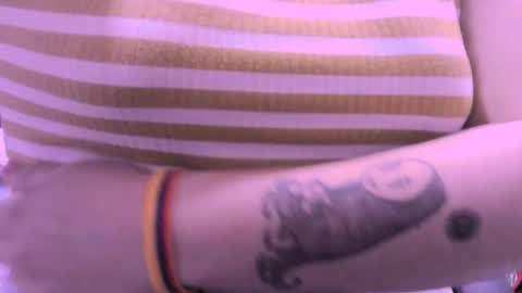 Nina online show from January 16, 10:28 pm