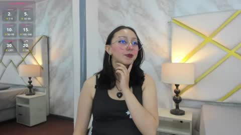 Catalina online show from June 22, 10:51 pm