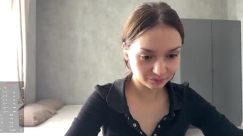 Nora online show from August 5, 3:35 am