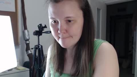 nodarell online show from February 18, 1:10 pm