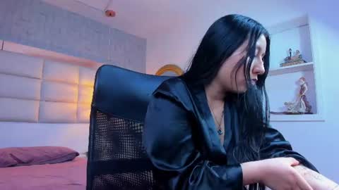  Nohemi   online show from July 14, 2:05 am