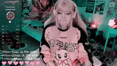 Noori online show from November 22, 10:45 pm