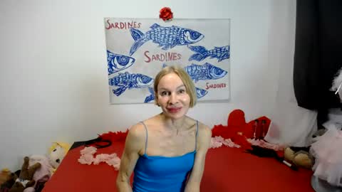 Nora online show from August 7, 7:32 pm