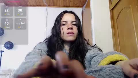 noreen_ online show from October 24, 3:30 pm