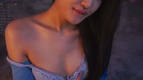 Snapshot of noreenbeckey chatting on October 11, 9:25 am Nore online show from October 11, 9:25 am