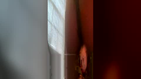 notyourkitty00 online show from May 12, 10:05 pm