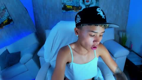 Snapshot of nova_sex1 chatting on October 15, 5:21 am nova online show from October 15, 5:21 am