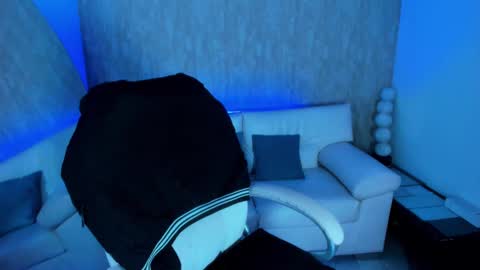 Snapshot of nova_sex1 chatting on September 17, 4:43 am nova online show from September 17, 4:43 am