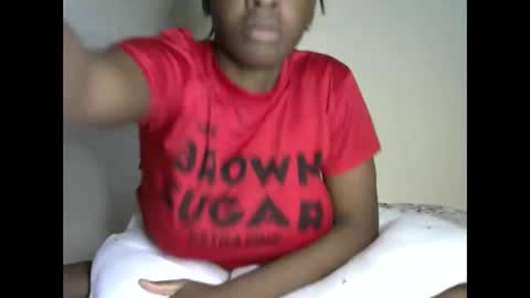 novaah online show from May 3, 12:47 am