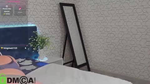 Sonya online show from December 22, 1:42 am