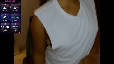 novaperotti online show from March 19, 5:45 am