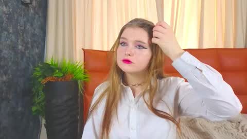 Azalea online show from December 17, 7:01 am