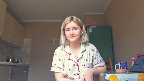 Mia Blake online show from March 26, 9:22 am