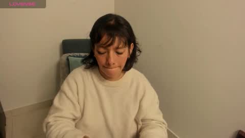 nuit_rose online show from February 14, 4:36 am