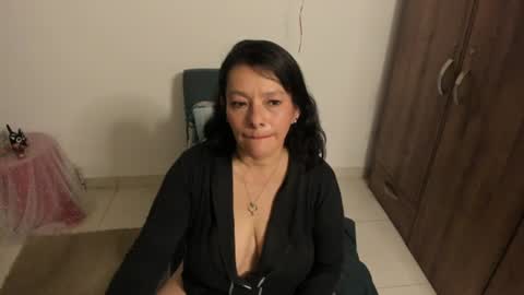 nuit_rose online show from July 7, 11:51 pm