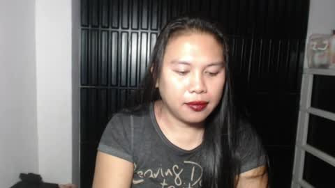 nylecummer online show from July 8, 9:39 pm