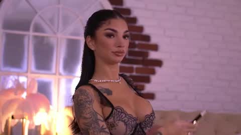Nyssa online show from July 30, 7:15 pm