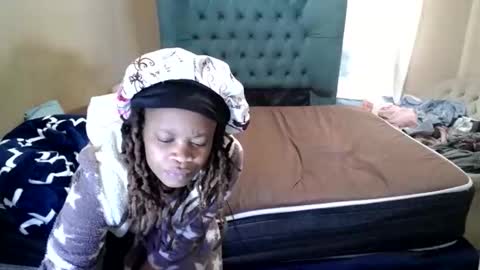 obsessedmimi online show from June 9, 11:31 am