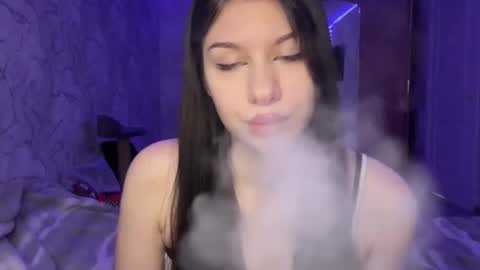 Amelia online show from November 19, 8:14 am