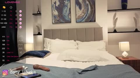 Daniela Dany online show from November 15, 4:24 am