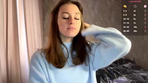 Mia online show from January 18, 9:27 am