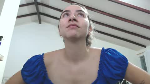 Snapshot of odette_brigh_ chatting on January 18, 11:55 pm Val online show from January 18, 11:55 pm