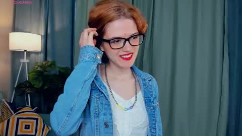 Snapshot of odettechurchwell chatting on September 24, 4:00 am Eli online show from September 24, 4:00 am